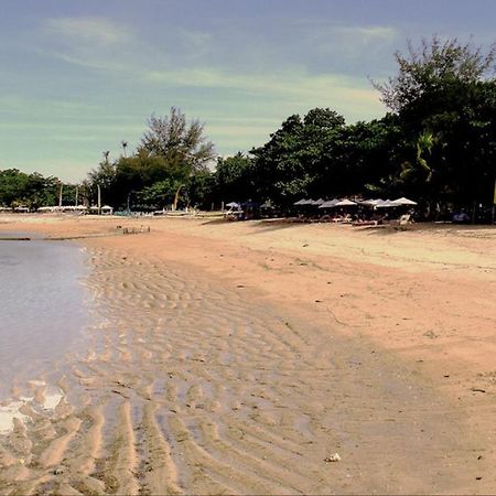 Zen Rooms Sanur Blanjong Sekawaru エクステリア 写真
