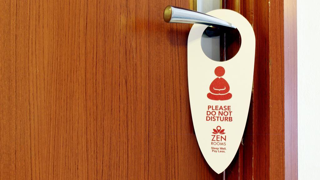 Zen Rooms Sanur Blanjong Sekawaru エクステリア 写真