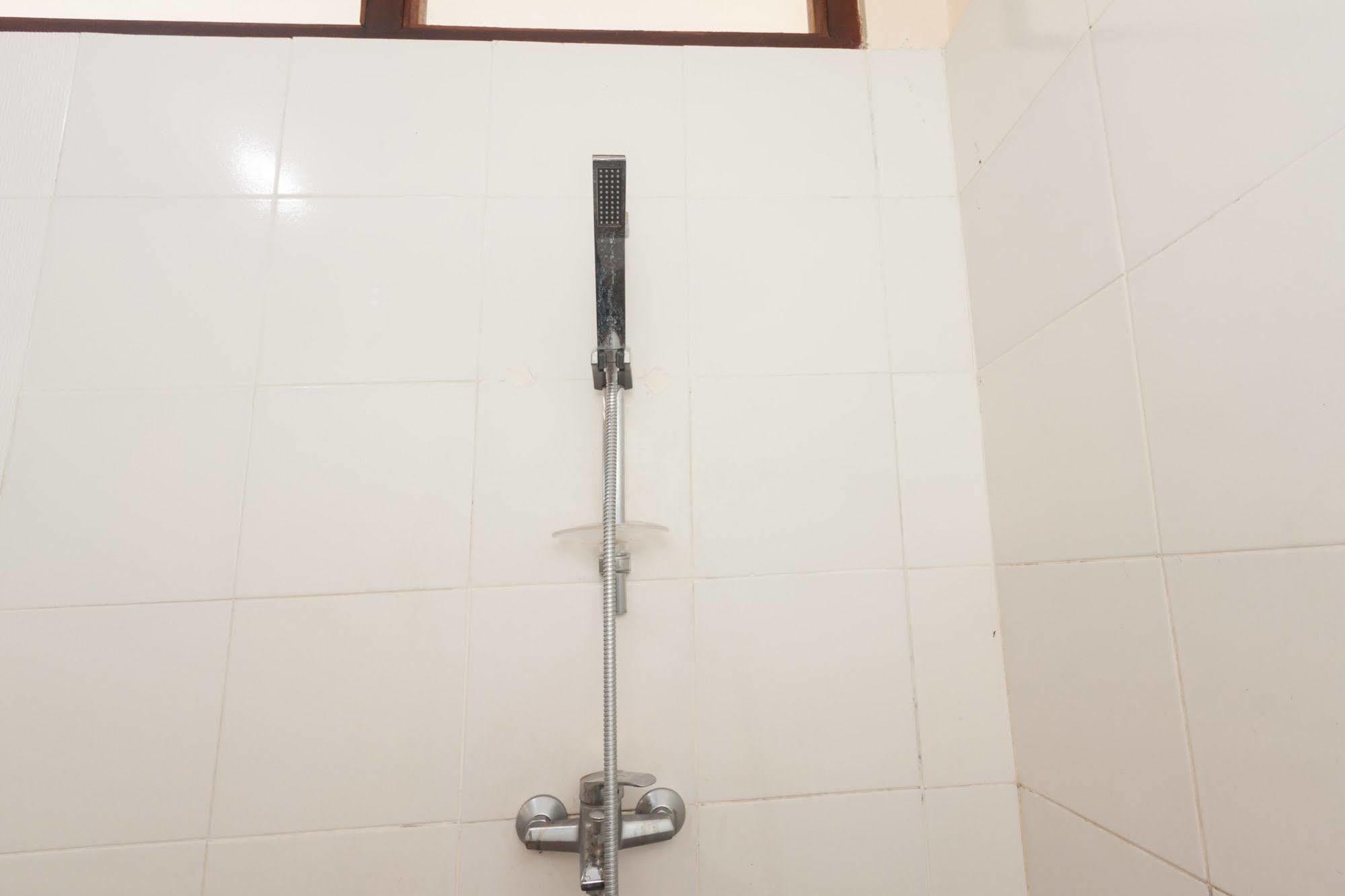 Zen Rooms Sanur Blanjong Sekawaru エクステリア 写真