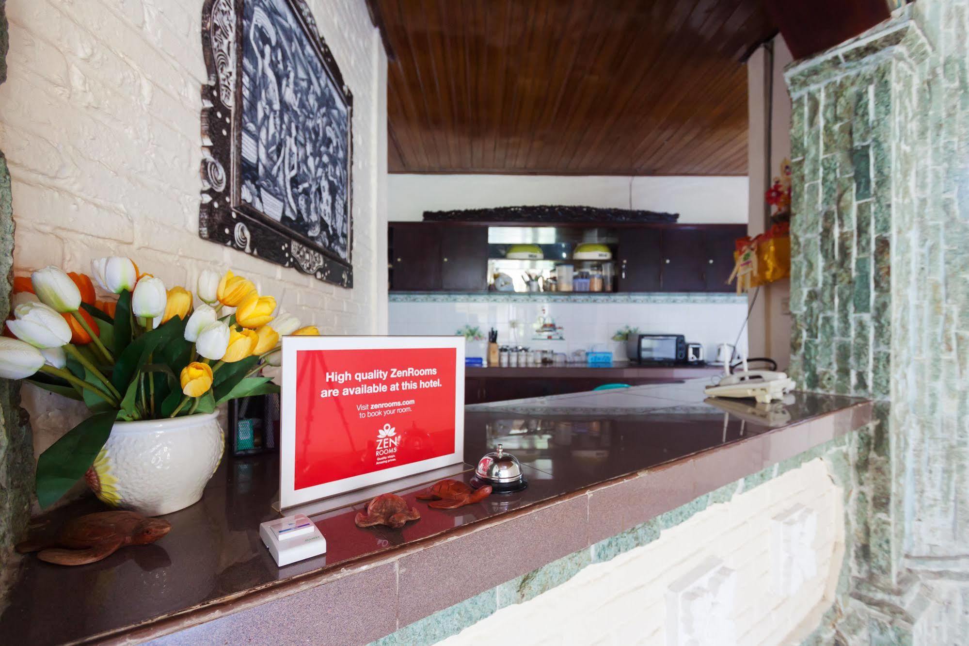 Zen Rooms Sanur Blanjong Sekawaru エクステリア 写真