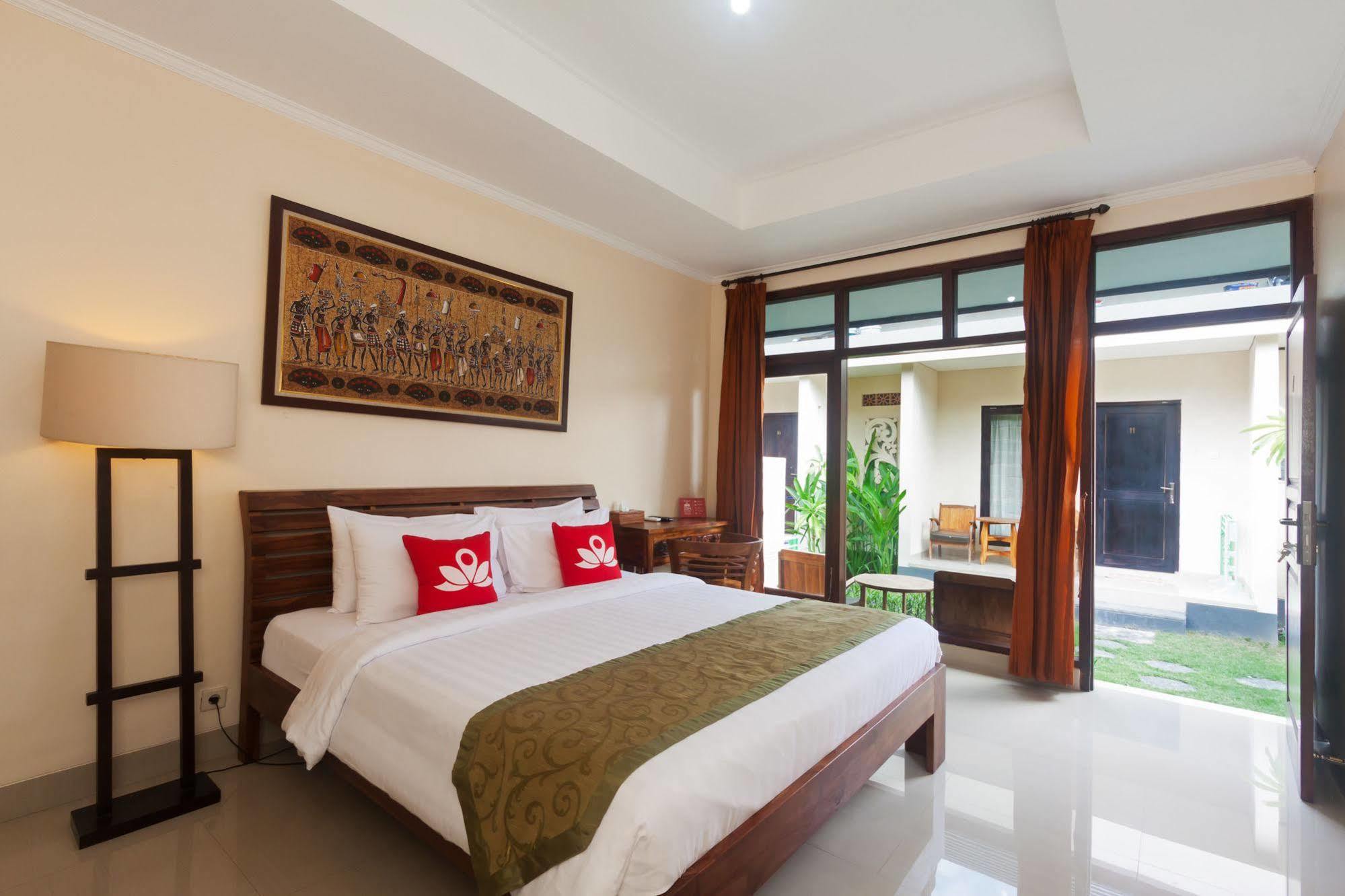 Zen Rooms Sanur Blanjong Sekawaru エクステリア 写真